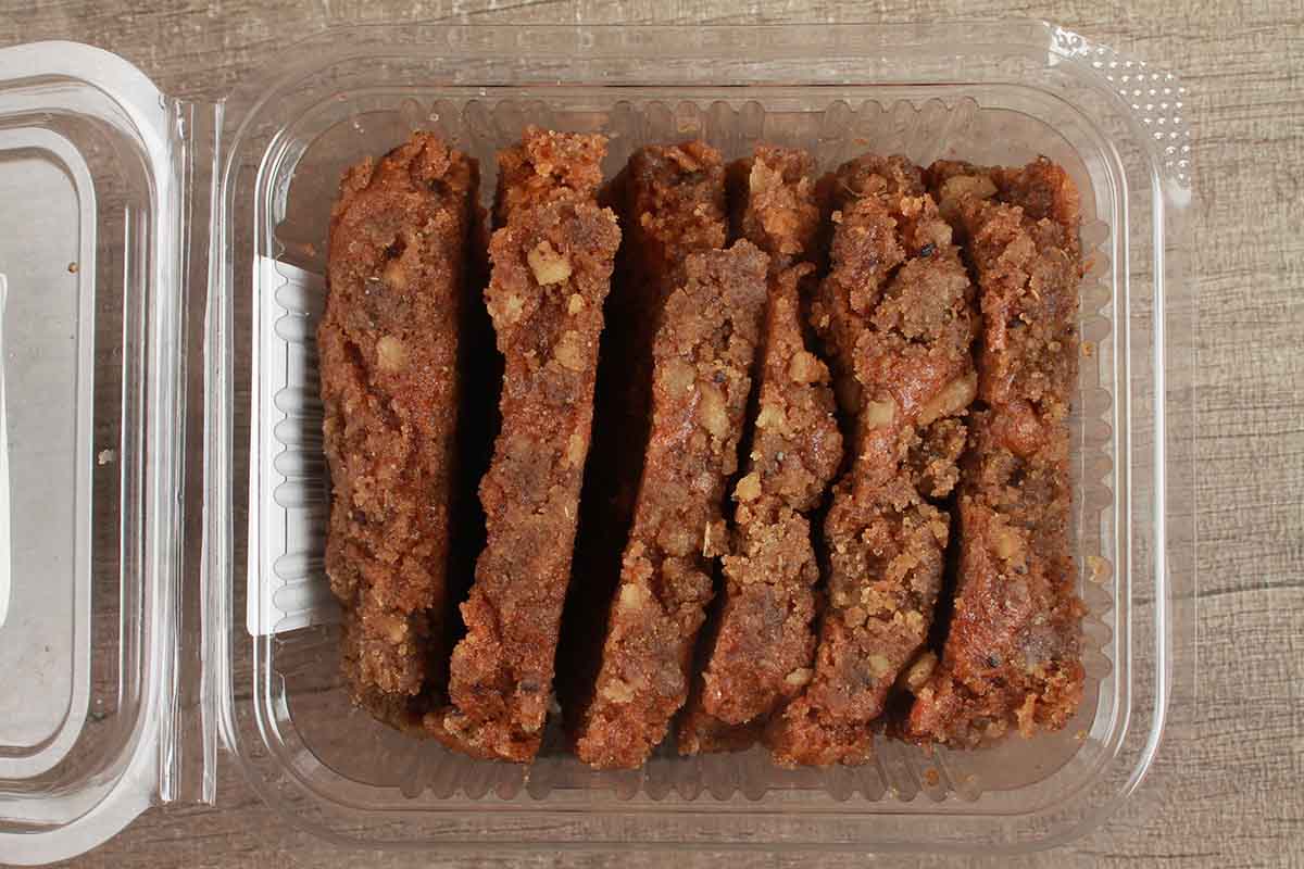 Eggless Chai Walnut Cake 200 Gm