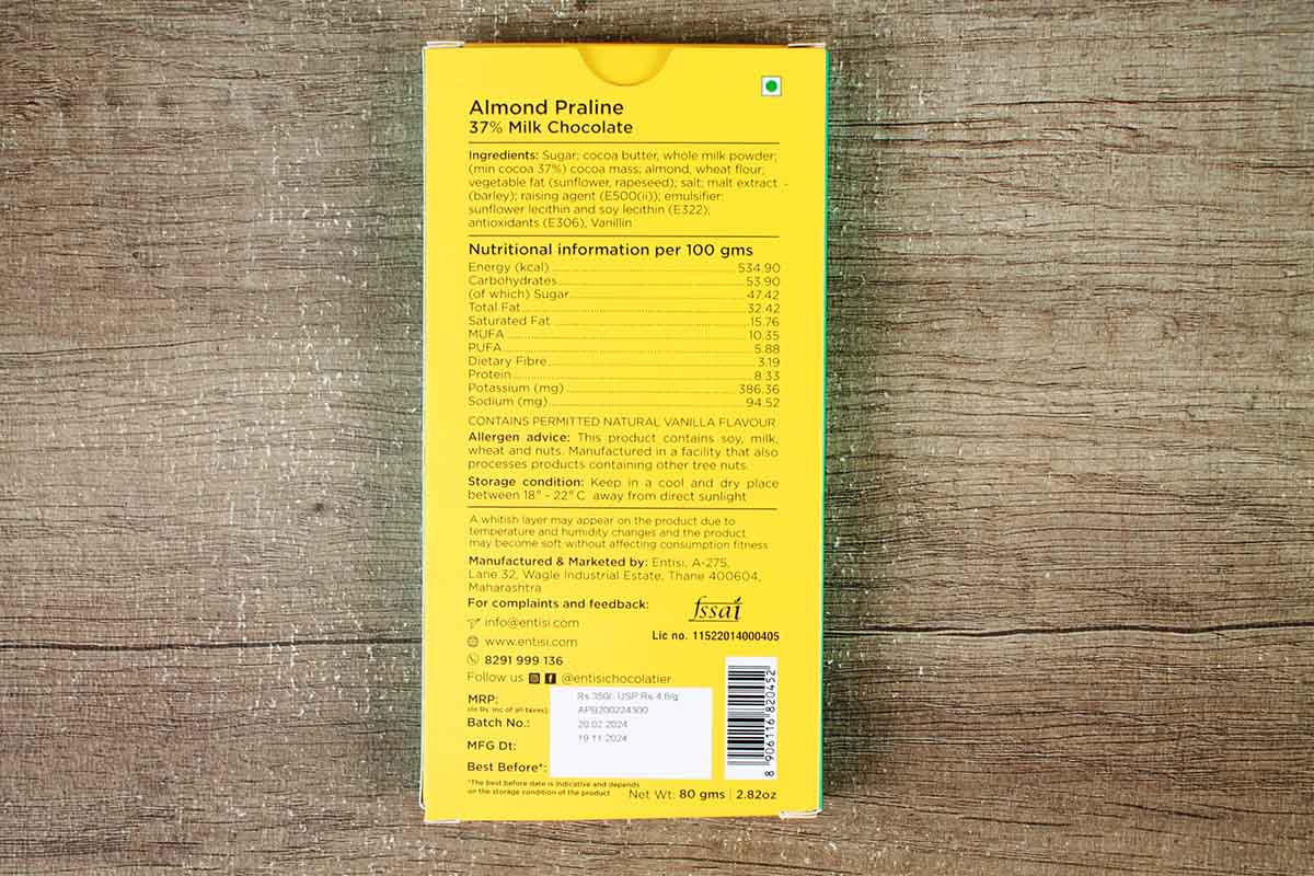 Entisi Almond Praline 37% Milk Chocolate 80 Gm
