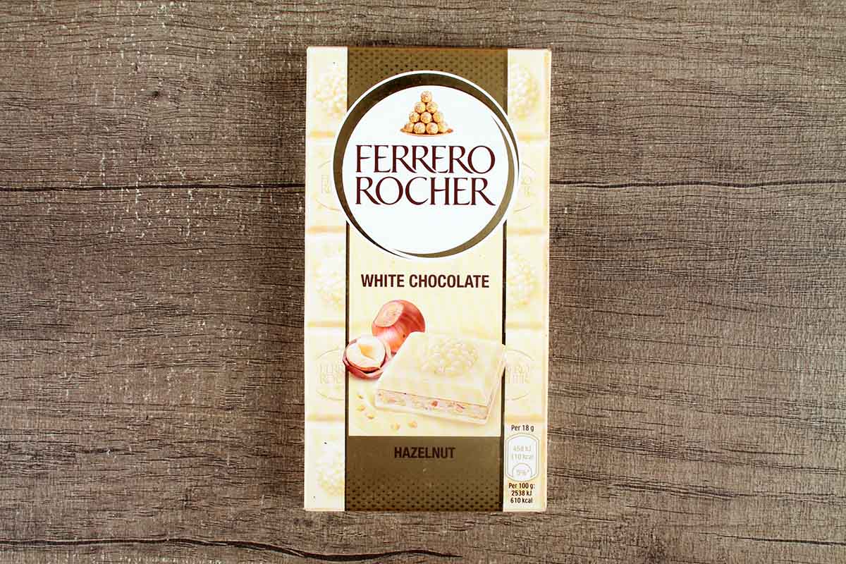 Ferrero Rocher Hazelnut White Chocolate 90 Gm