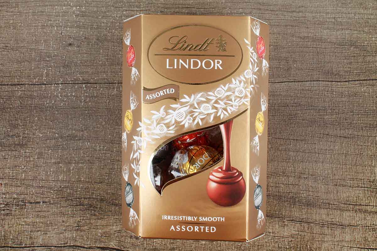 Lindt Lindor Assorted Chocolate 137 Gm