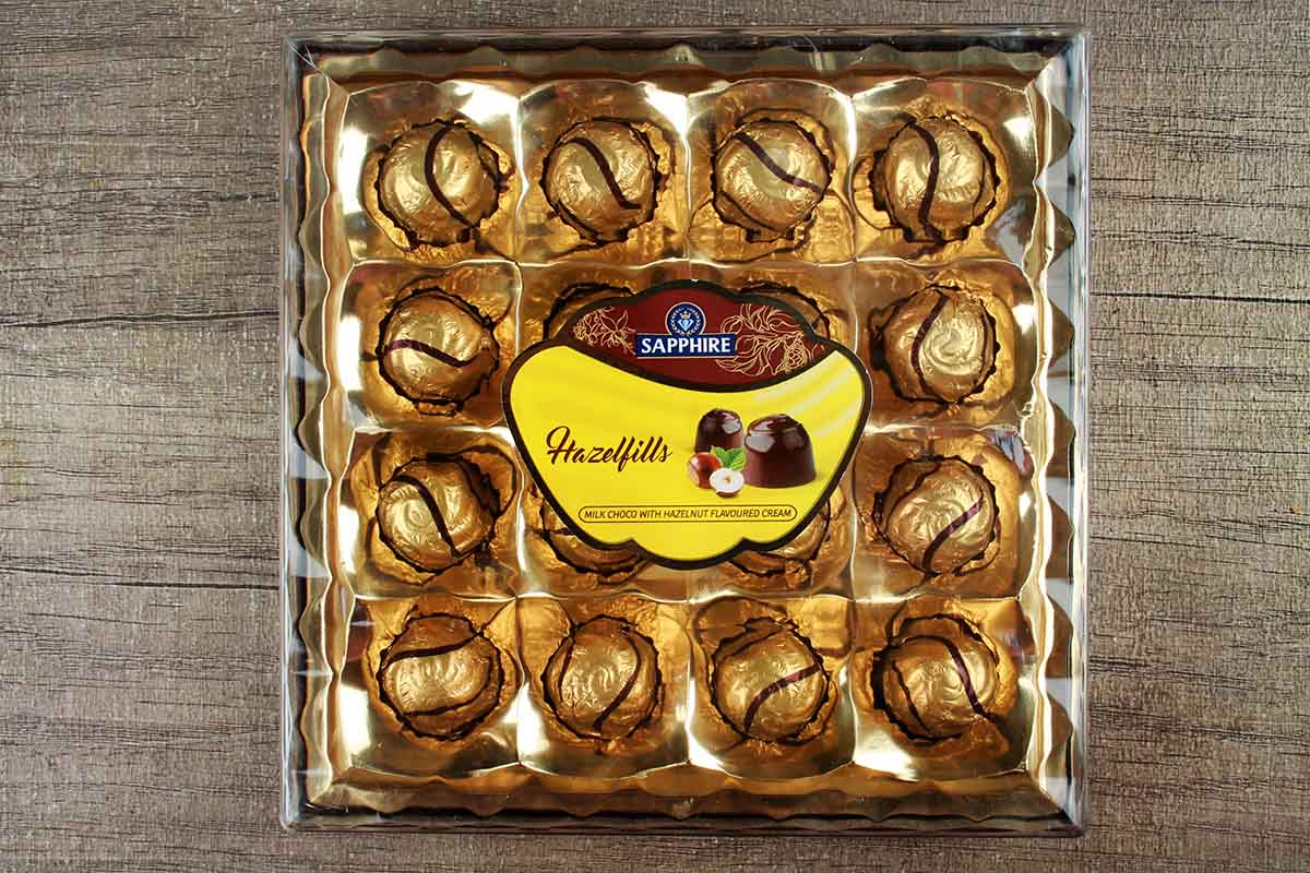 Sapphire Hazelfills Milk Choco With Hazelnut Flavoured Cream Chocolate 215 Gm
