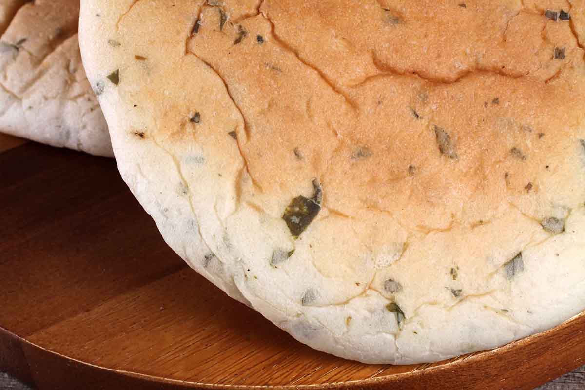 Methi Kulcha Bread 4 Pieces 290 Gm