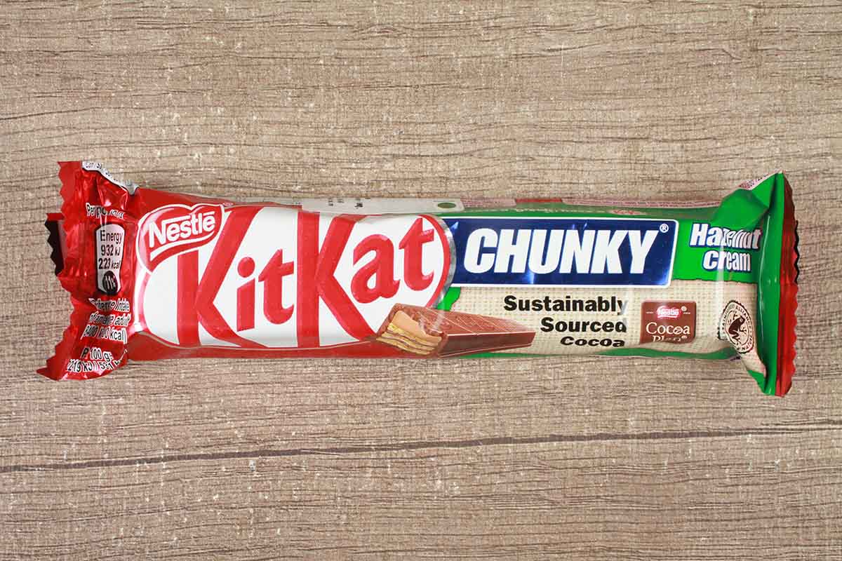 Nestle Kitkat Chunky Hazelnut Cream Chocolate 42 Gm
