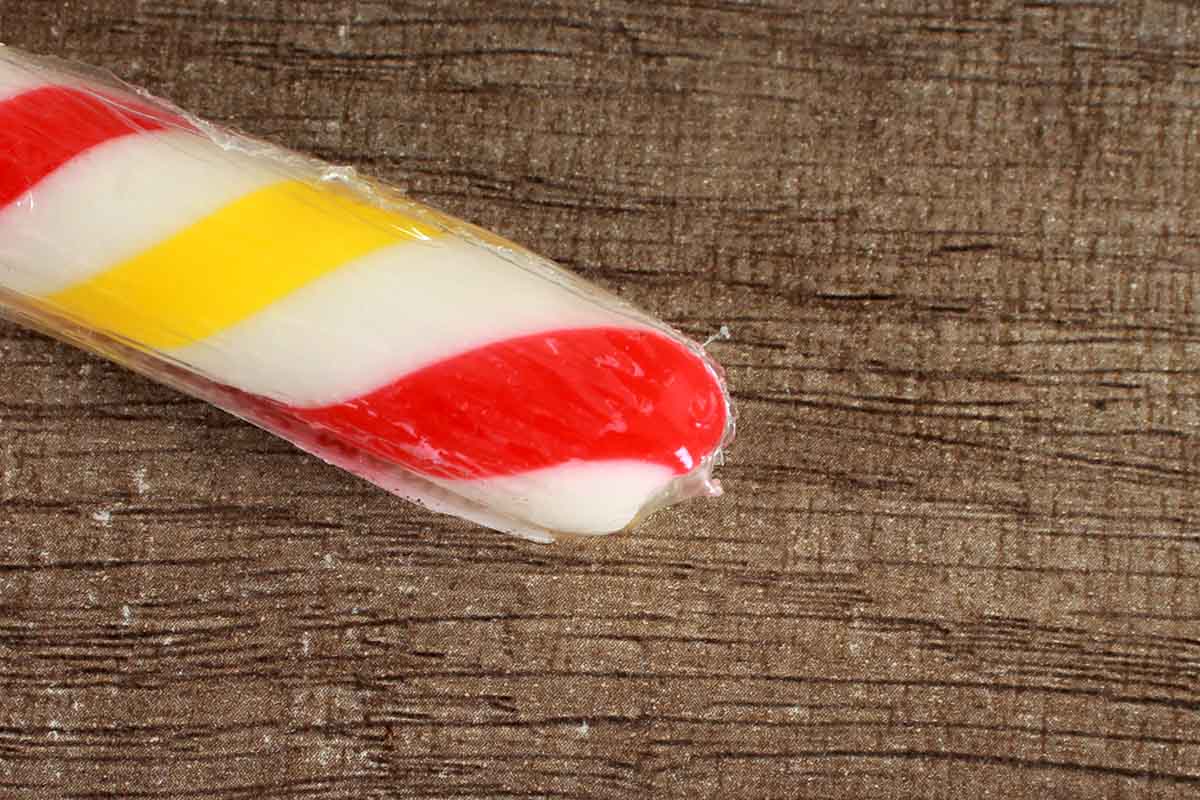Zubi Candy Cane Umbrella Mango Mania 30 Gm