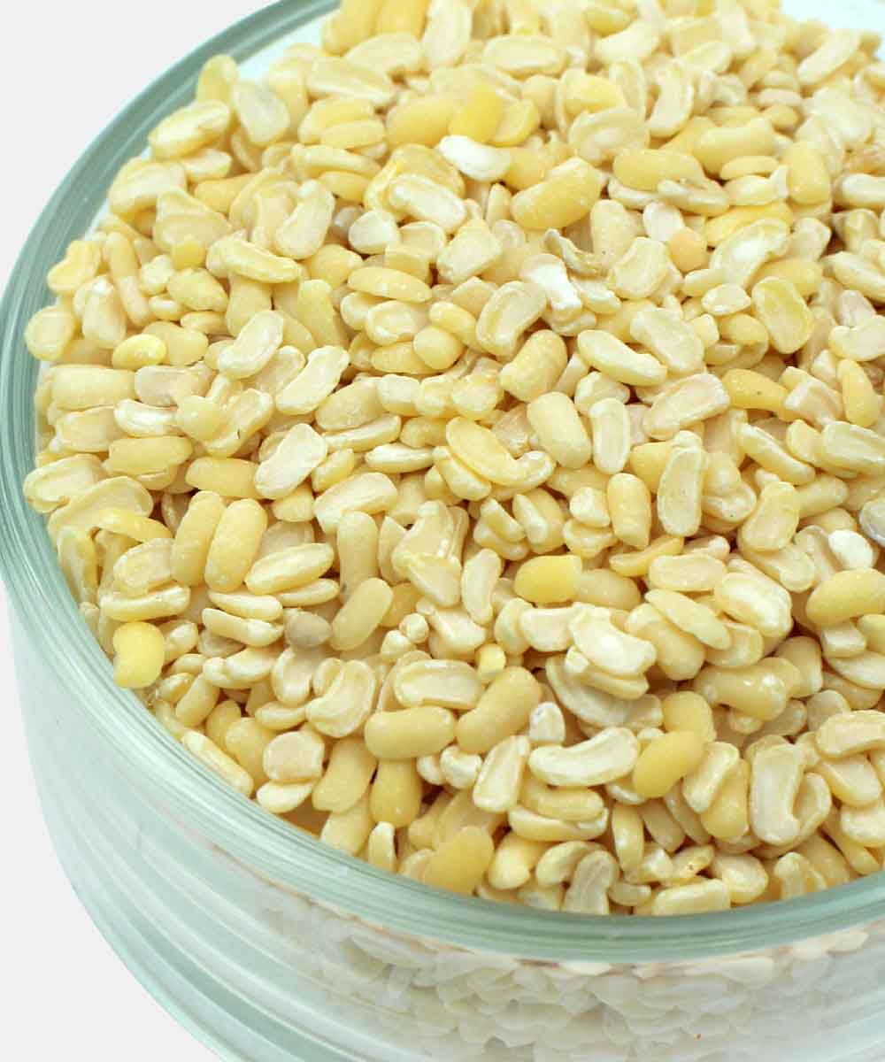 Math Dal Matki Dal 250 Gm