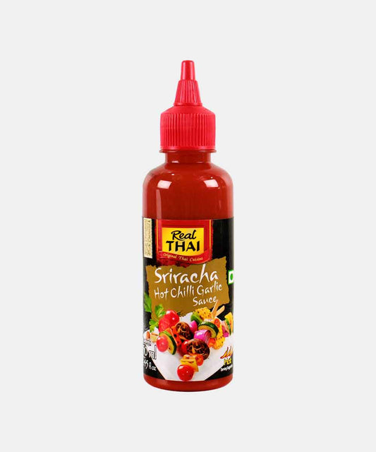 Real Thai Sriracha Hot Chilli Garlic Sauce 250 Ml 290 Gm