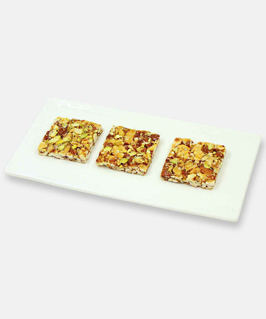 Stevia Kaju Badam Pista Chikki Sweet 250 Gm