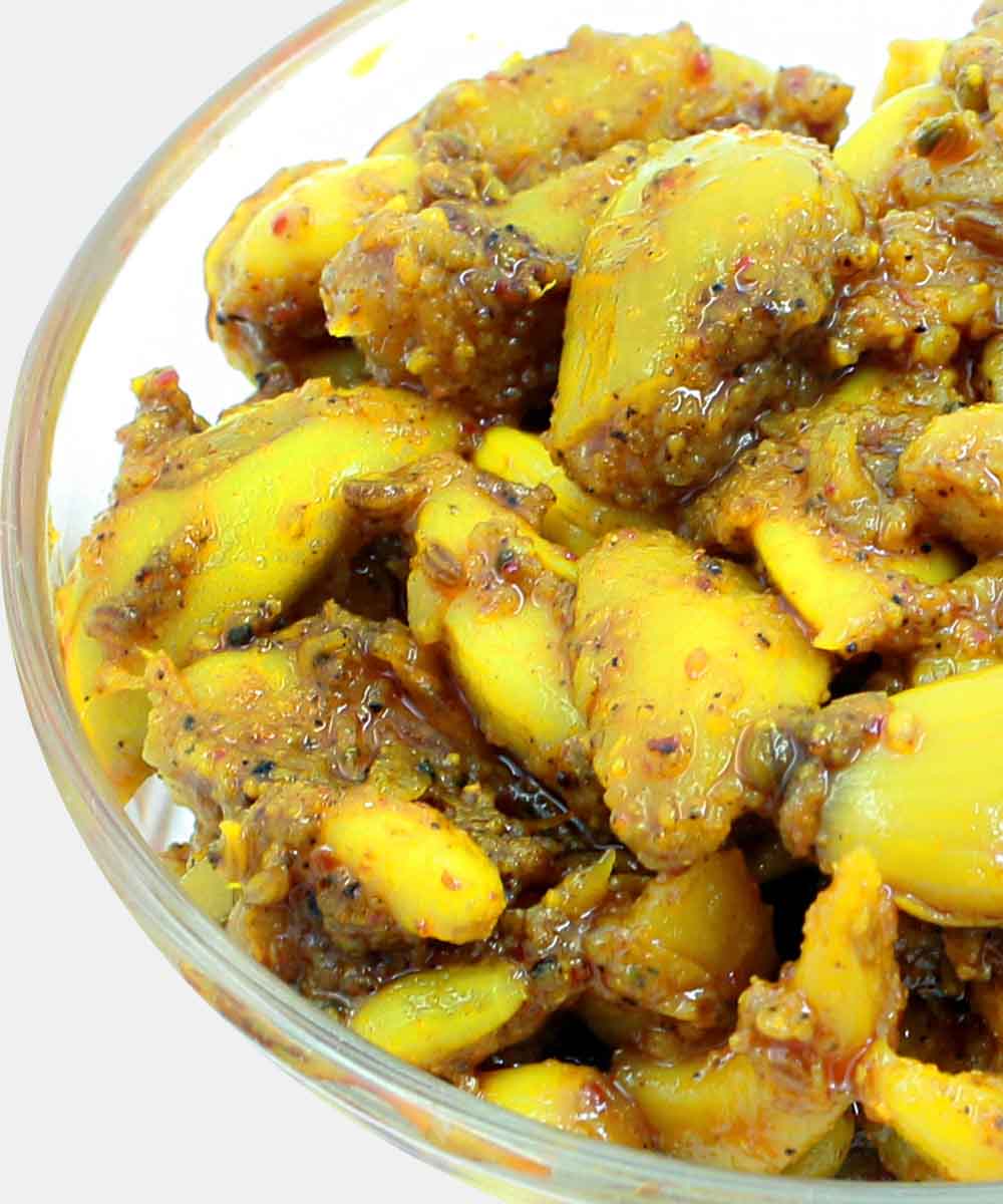 Lucknow Garlic Pickle 400 Gm