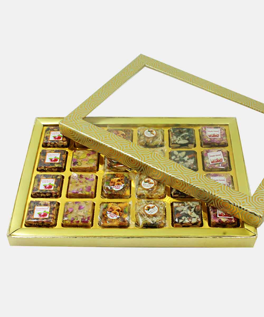 Fancy Box Mix Sweet 24 Pc