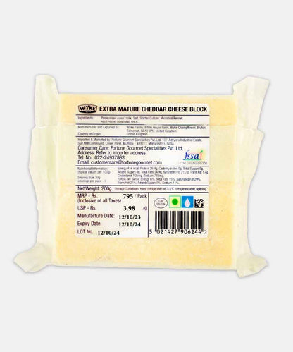 Wyke Farms Extra Mature Cheddar 200 Gm