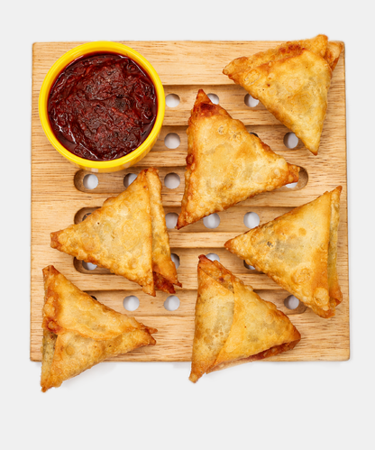 Cheese Corn Paneer Samosa 6 Pieces