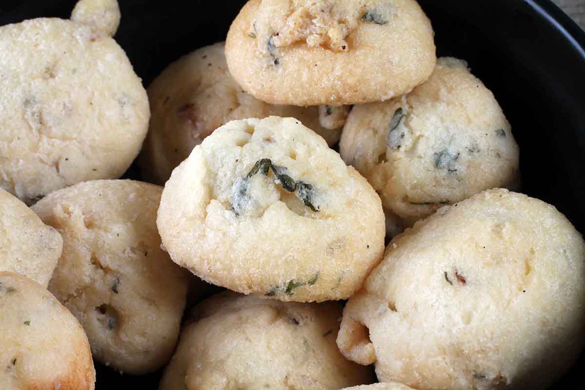 Dahi Wada /Dahi Bhale Frozen Packet 10 Pc