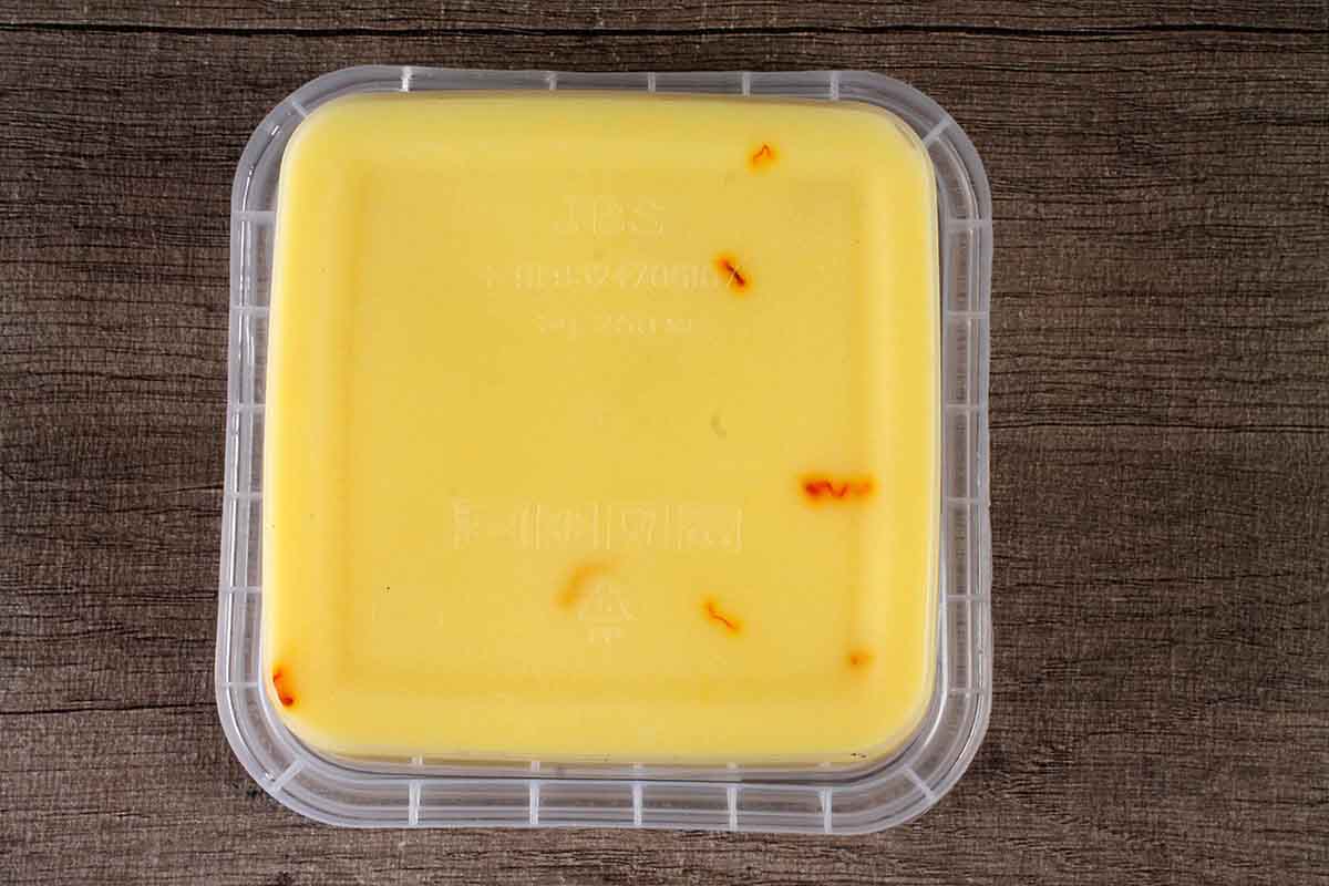 Fresh Kesar Malai Shrikhand 250 Gm