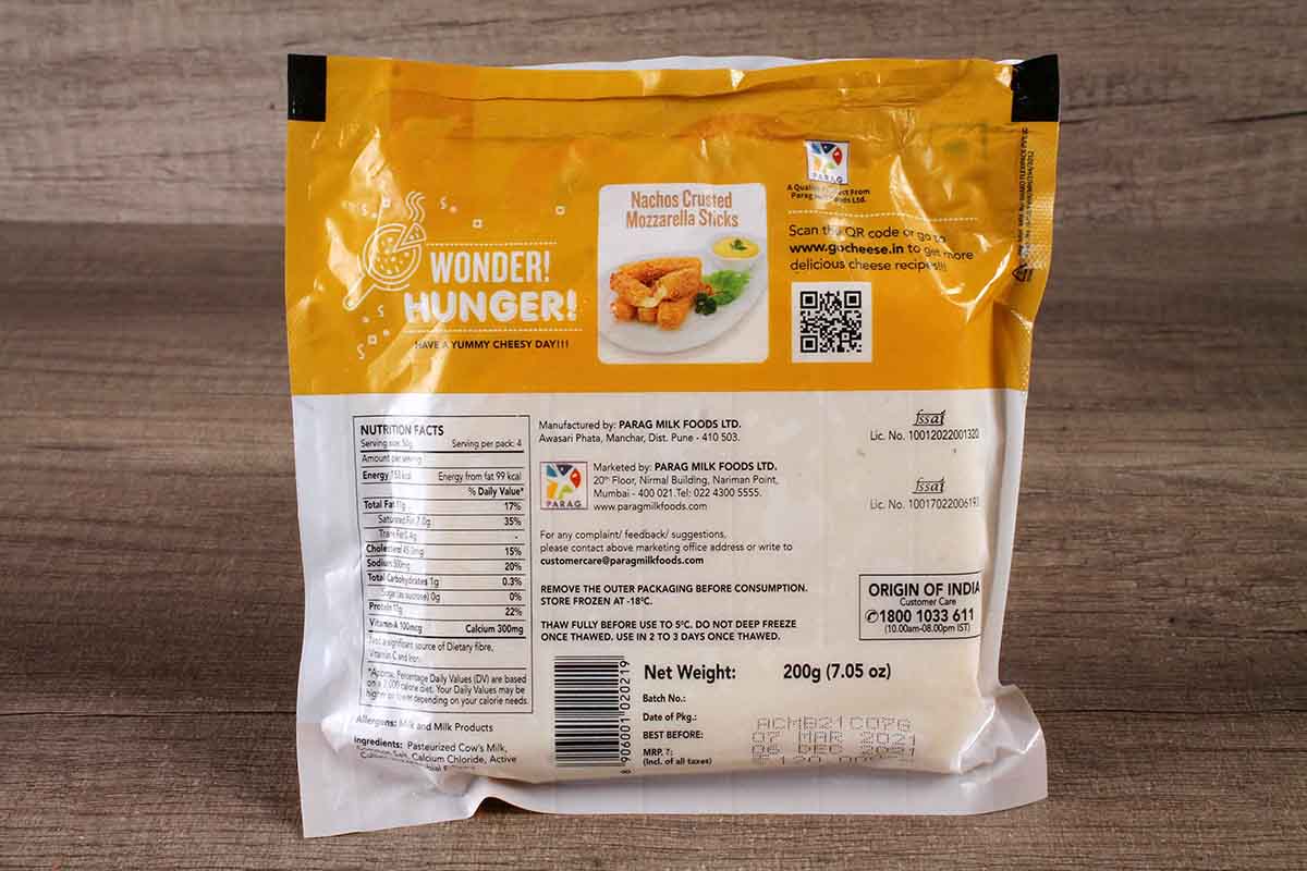 Go Mozzarella Cheese Block 200 Gm