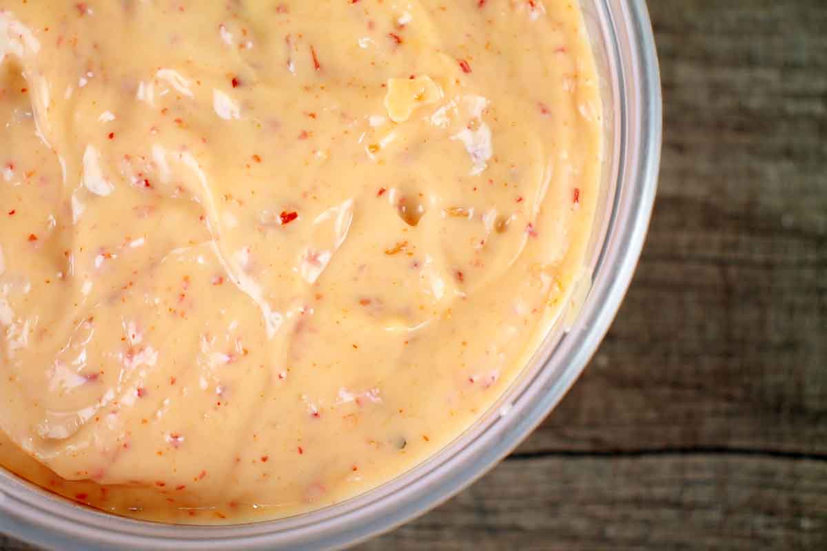 Chilly Flakes Mayo Dip 200 Gm