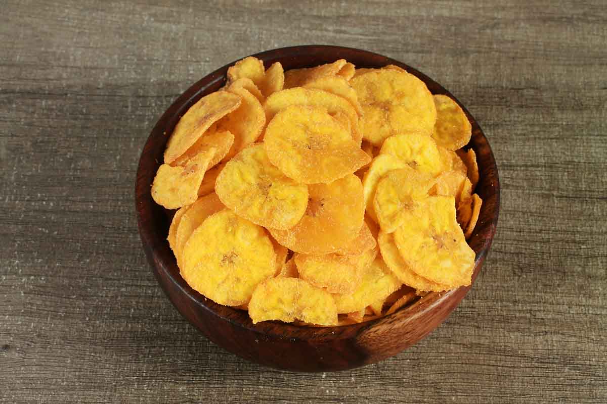 Extra Thin Banana Chips Mixed With Creamy Cheese Seasoning 200 Gm