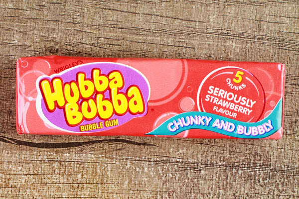 hubba bubba chunky and bubbly strawberry flavour bubble gum 35 gm