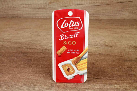 Lotus Biscoff & Go Biscuit Spread And Breadstick 45 Gm