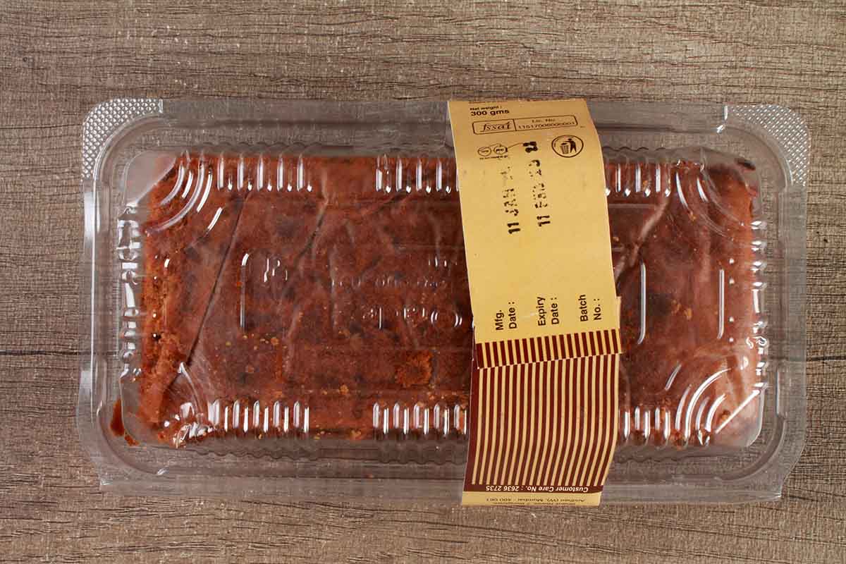 Mums Eggless Plum Cake 250 Gm