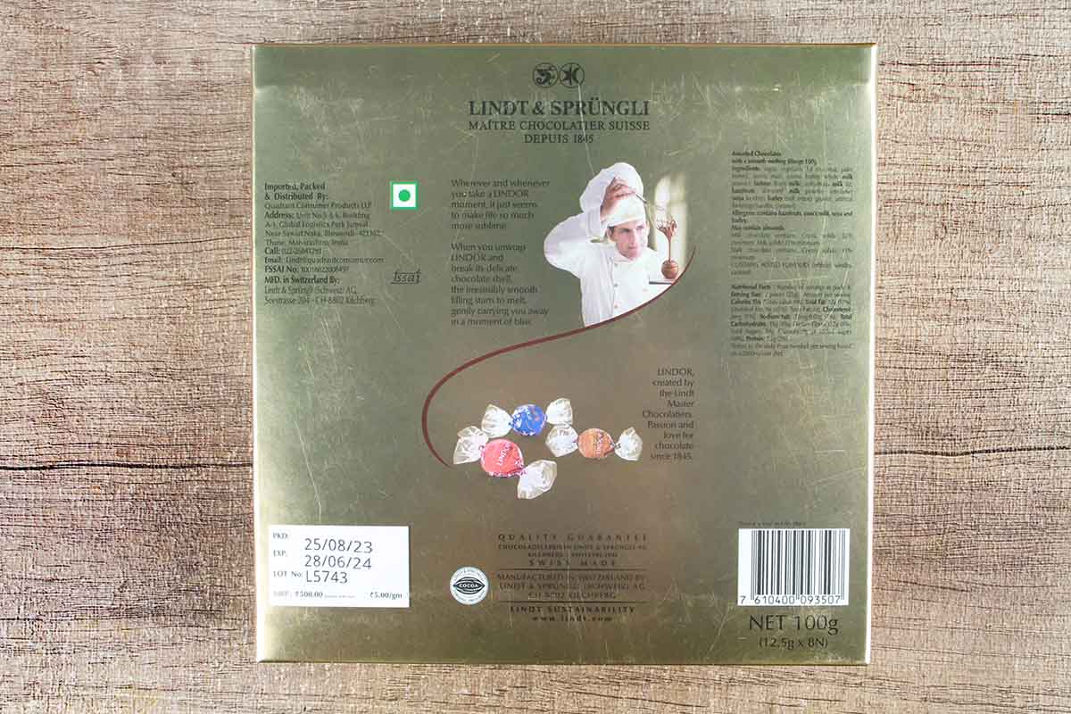 Lindt Assorted Milk Hazelnut Dark With A Smooth Melting Filling Chocolate Gift Box 100 Gm