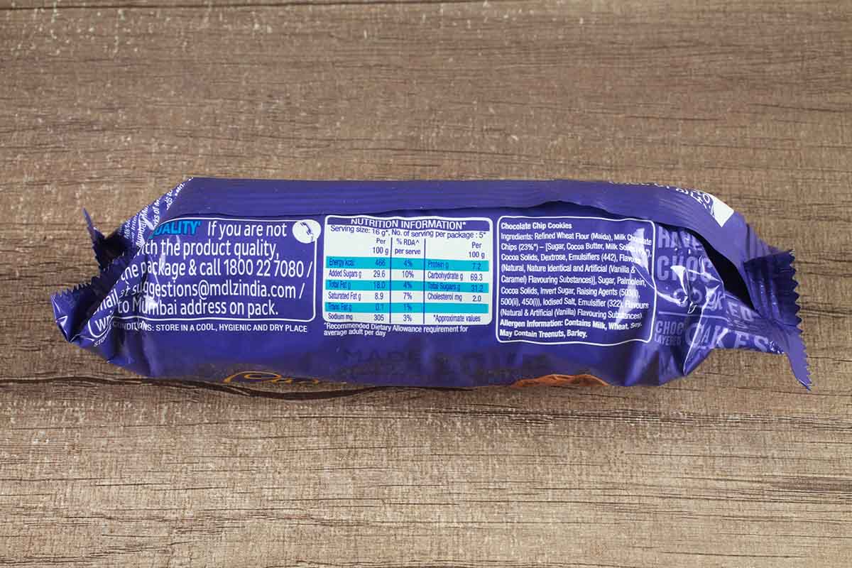 Cadbury Chocobakes Choco Chip Cookies 75 Gm