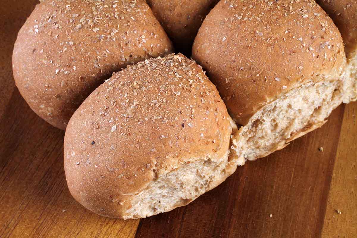 Whole Wheat Mini Bun 100 Gm 6 Pc