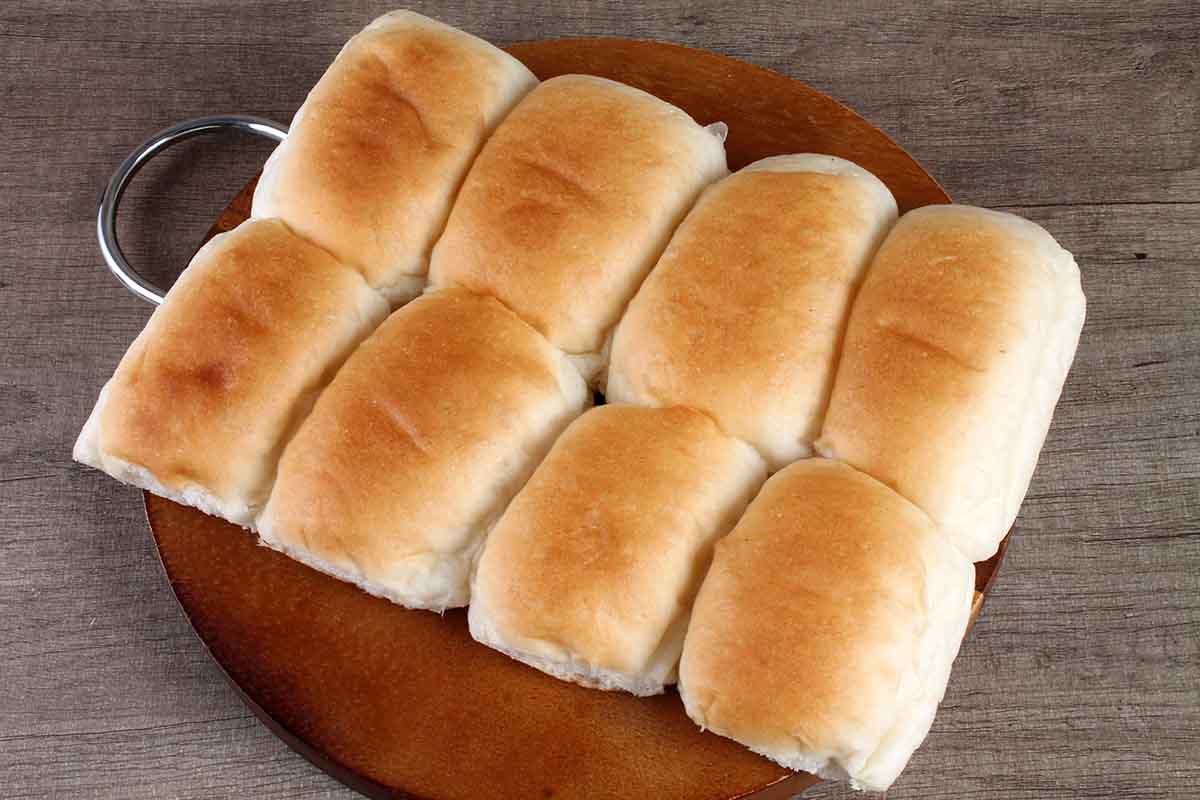 White Ladi Pav 8 Pieces