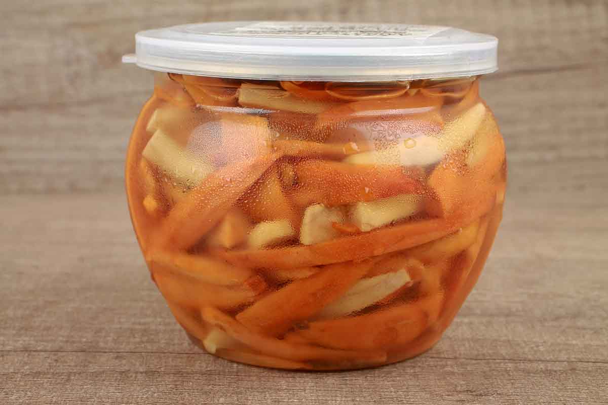 Oil Free Amba Haldi Pickle 250 Gm