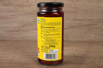 White Light Kung Pao Sauce 250 Gm