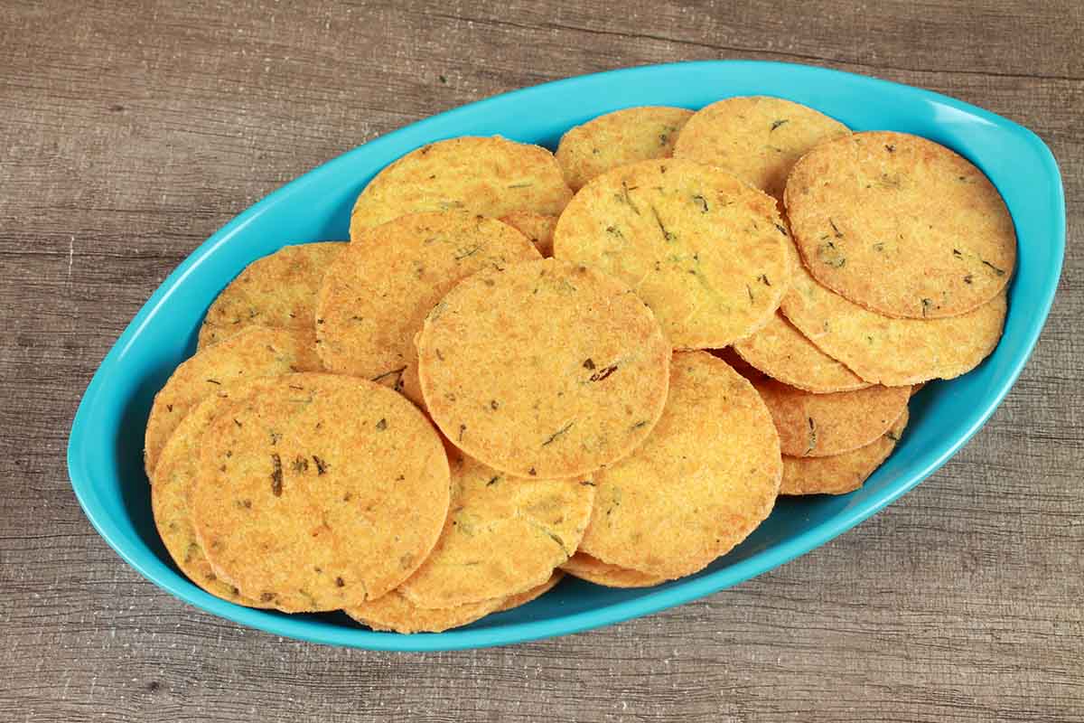 Thin Coin Methi Khakhra 200 Gm