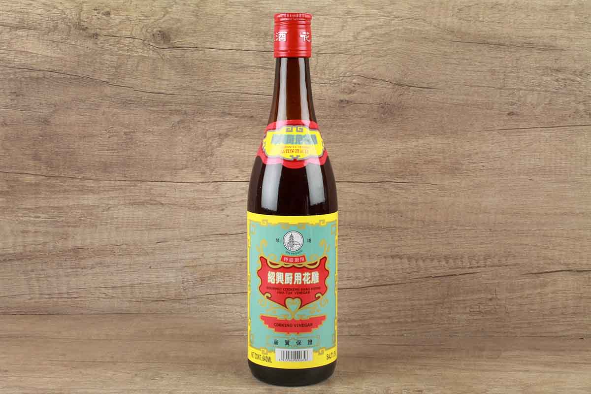 Qin Pagoda Shao Hsing Hua Tua Cooking Vinegar 640 Ml