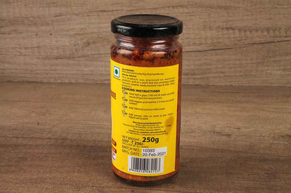 White Light Red Thai Curry Paste 250 Gm