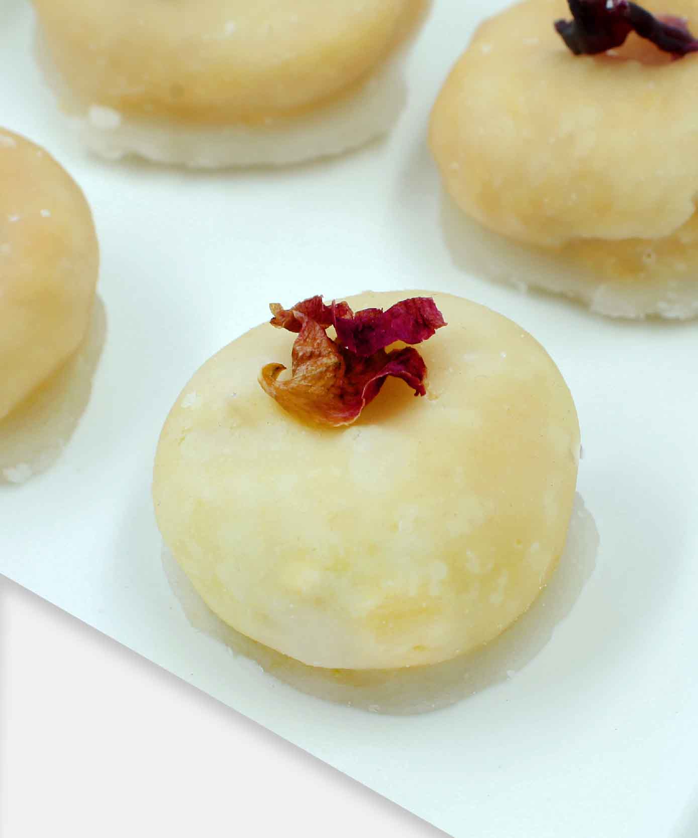 Sata Bhanu Shahi 500 Gm Sweet
