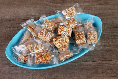 Rajgira Peanut Chikki Cubes 200 Gm
