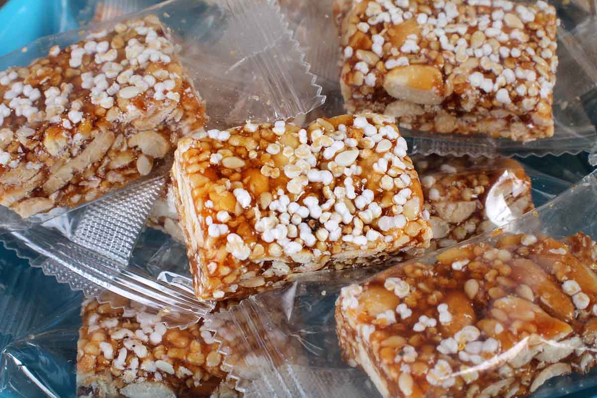Rajgira Peanut Chikki Cubes 200 Gm