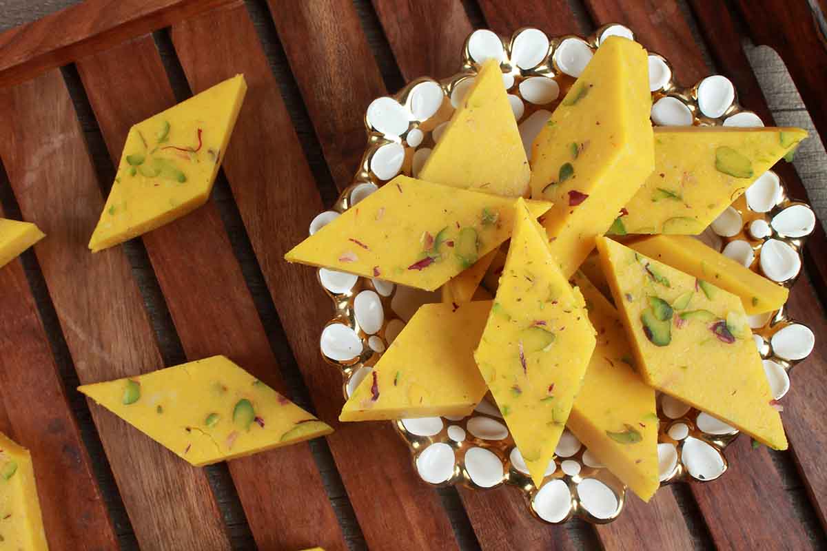 Kesar Kaju Katri 250 Gm