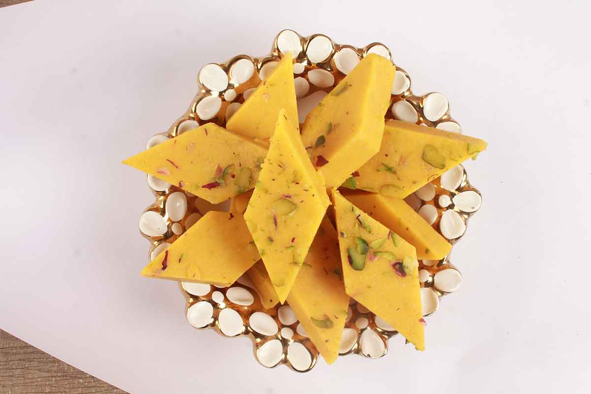 Kesar Kaju Katri 250 Gm