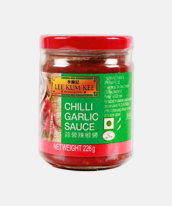 LEE KUM KEE CHILLI GARLIC SAUCE 226