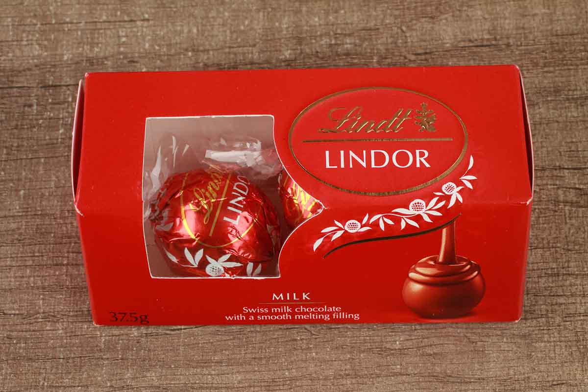 Lindt Lindor Swiss Milk Chocolate 37.5 Gm