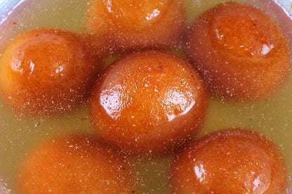 Gulab Jamun 6 Pc