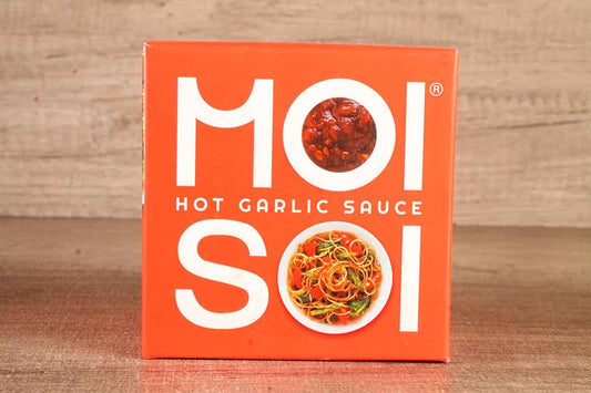 Moi Soi Hot Garlic Sauce 175 Gm