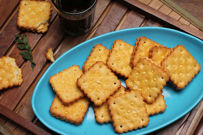 Whole Wheat Cheese Sandwich Puff 180 Gm