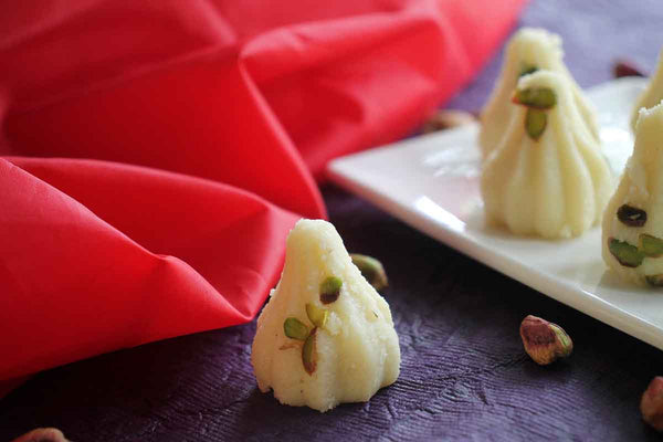 WHITE MILK MODAK 500 GM