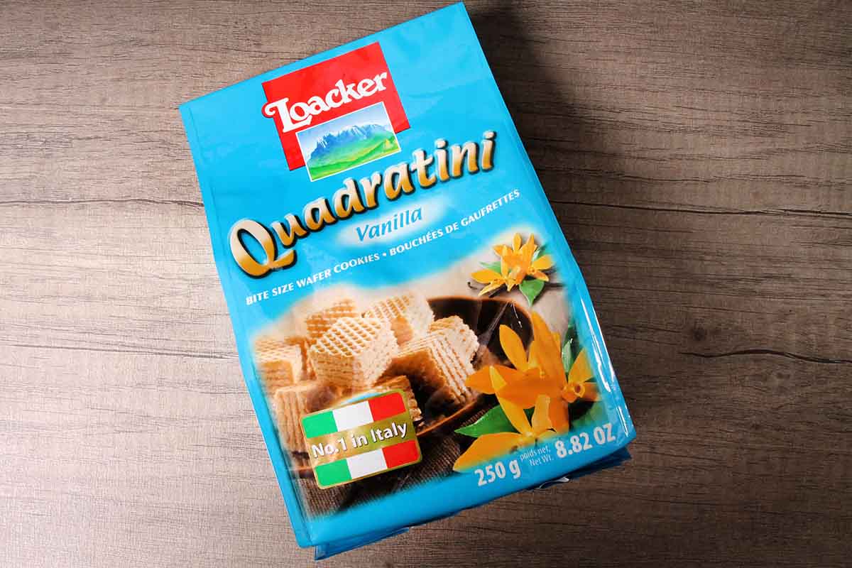 Loacker Vanilla Wafer Biscuit 250 Gm