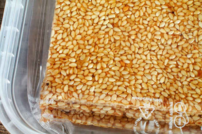 Desi Till Papdi 200 Gm