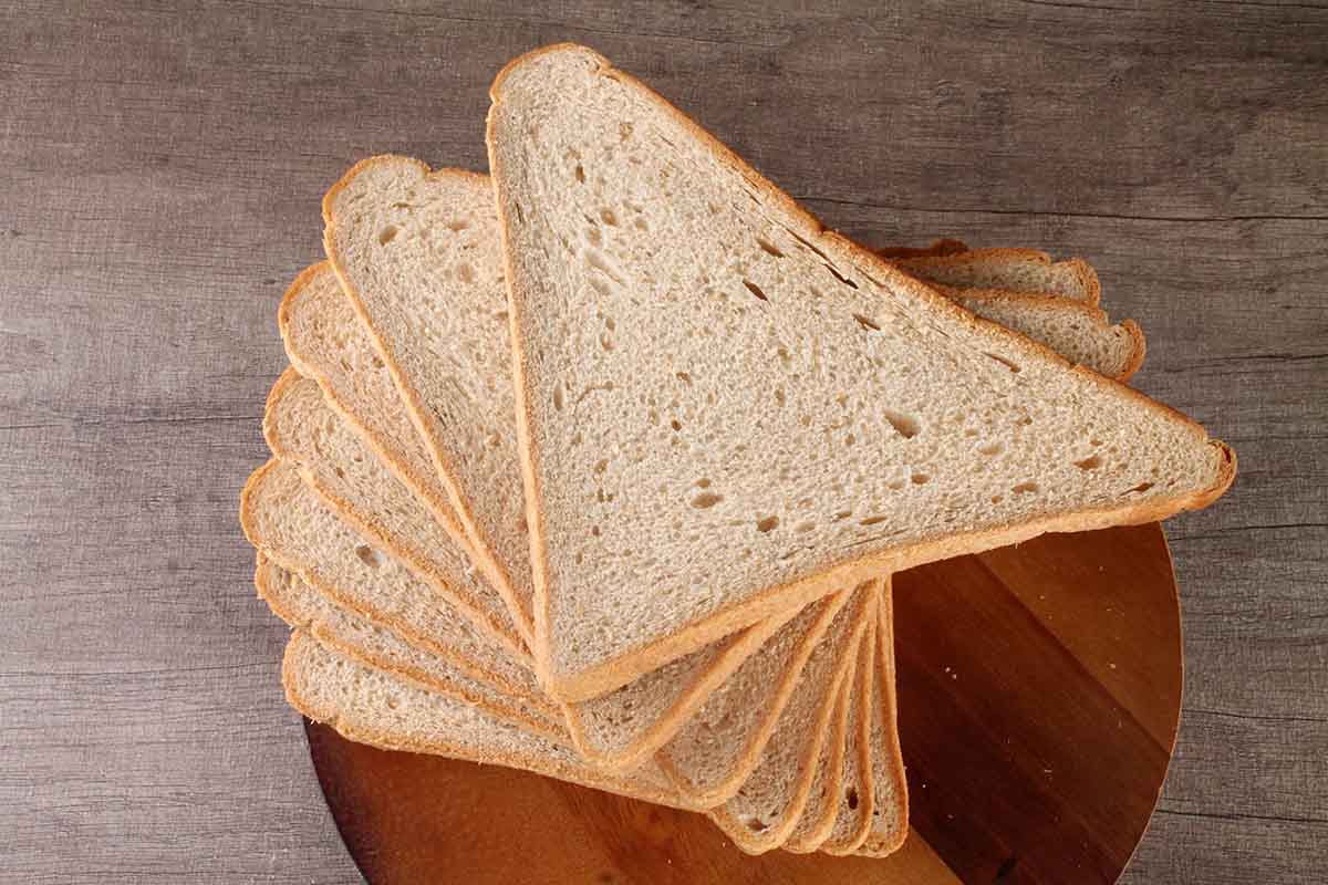 Whole Wheat Triangle Bread 8 Piece