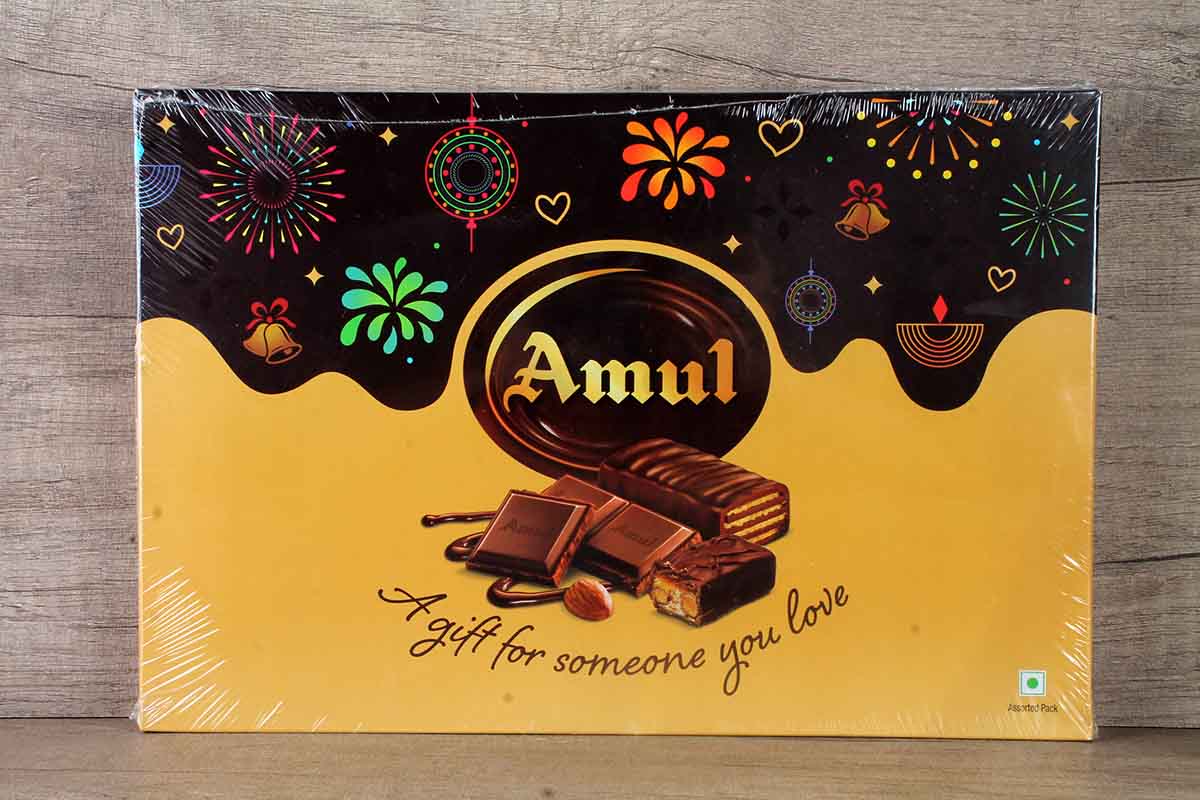 Amul Rejoice Assorted Chocolate Gift Pack 180 Gm