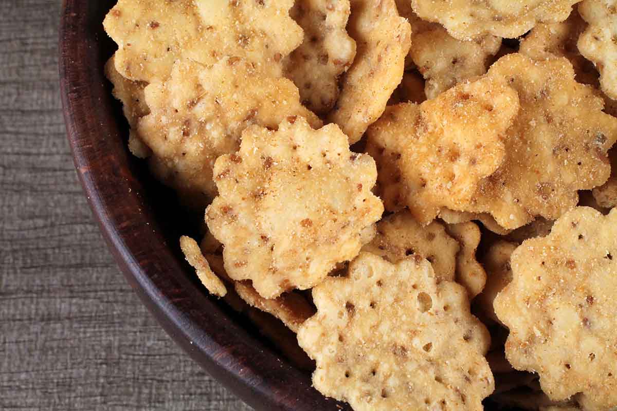 Flower Puri 200 Gm
