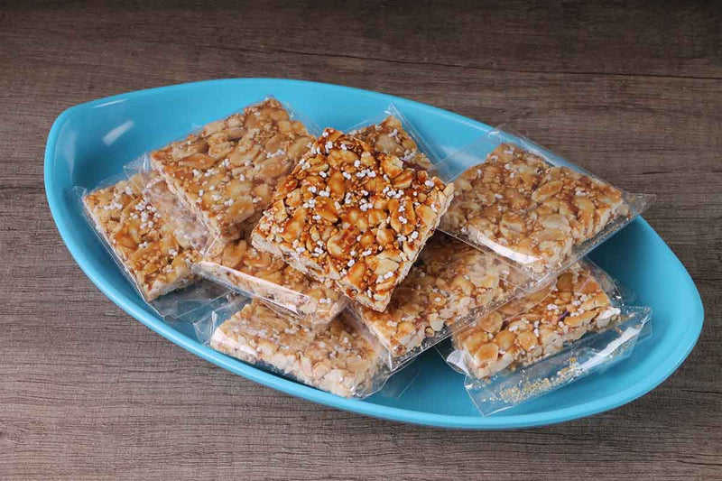 3 in 1 peanut square chikki 200