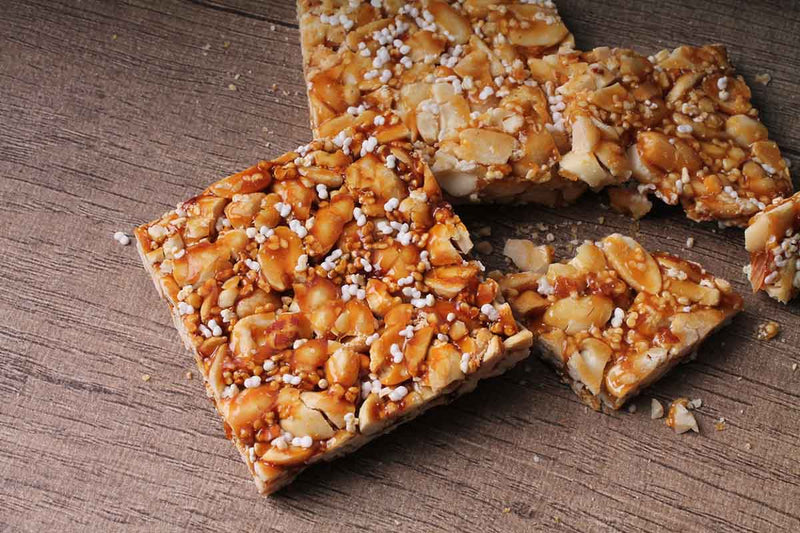 3 in 1 peanut square chikki 200